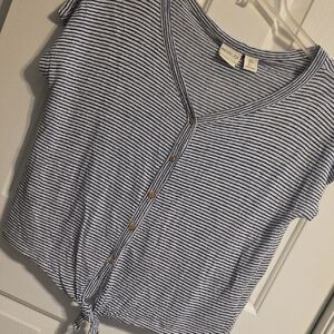 Rachel Zoe Blue and White Tie Front Short Sleeve Blouse